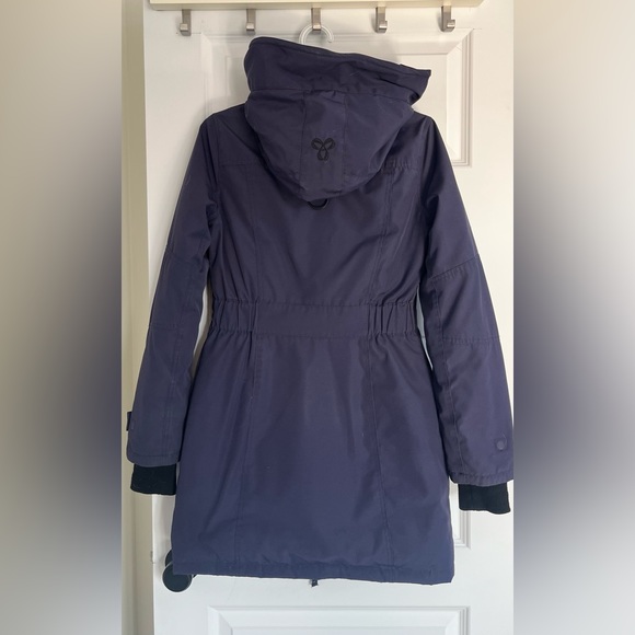 GOLDEN by TNA Bancroft Parka in colour Resin (Navy/Purple Colour) - Aritzia - Picture 6 of 9